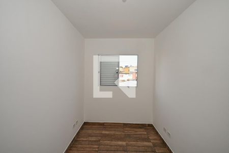 Quarto 1 de apartamento para alugar com 2 quartos, 54m² em Jardim Caner, Taboão da Serra
