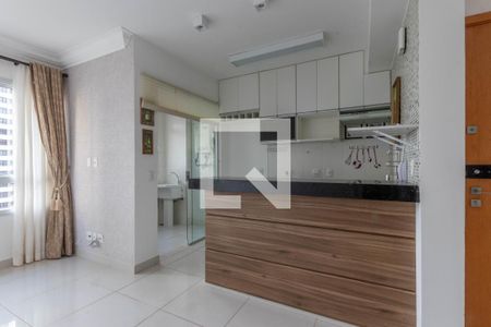 Sala de apartamento à venda com 2 quartos, 64m² em Vila da Serra, Nova Lima