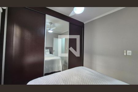 Quarto de apartamento para alugar com 2 quartos, 54m² em Jardim Santo André, Santo André