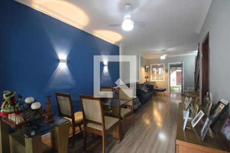 Sala de casa de condomínio à venda com 3 quartos, 170m² em Gardenia Azul, Rio de Janeiro