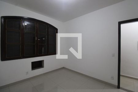 Quarto 2 de casa de condomínio para alugar com 3 quartos, 243m² em Taquara, Rio de Janeiro