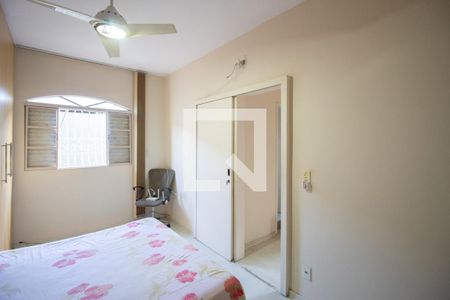 Suíte de casa à venda com 3 quartos, 96m² em Parque Turistas, Belo Horizonte
