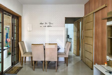 Sala de casa para alugar com 2 quartos, 146m² em Vila Tupi, Praia Grande