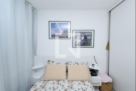 Apartamento à venda com 3 quartos, 60m² em Jardim Riacho das Pedras, Contagem