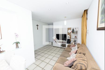 Apartamento à venda com 3 quartos, 60m² em Jardim Riacho das Pedras, Contagem