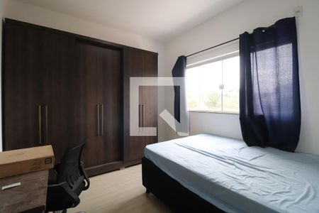 Quarto 1 de casa de condomínio para alugar com 2 quartos, 70m² em Jardim Ipanema, Uberlândia