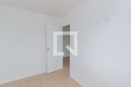 Quarto 1 de apartamento para alugar com 2 quartos, 27m² em Jardim Jaragua (sao Domingos), São Paulo