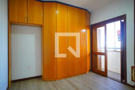 Quarto  1 de apartamento para alugar com 4 quartos, 214m² em Passo D’areia, Porto Alegre