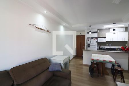 Sala  de apartamento à venda com 3 quartos, 70m² em Jardim Santo André, Santo André