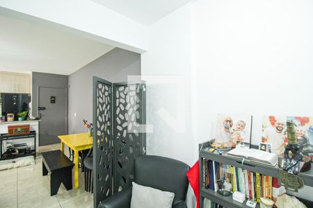 Sala de apartamento à venda com 2 quartos, 57m² em Vila Anglo Brasileira, São Paulo