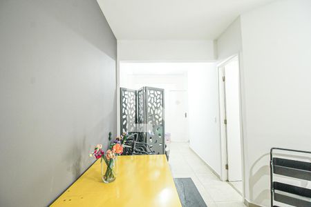 Sala de apartamento à venda com 2 quartos, 57m² em Vila Anglo Brasileira, São Paulo