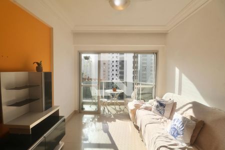 Sala de apartamento para alugar com 4 quartos, 110m² em Barra Funda, Guarujá