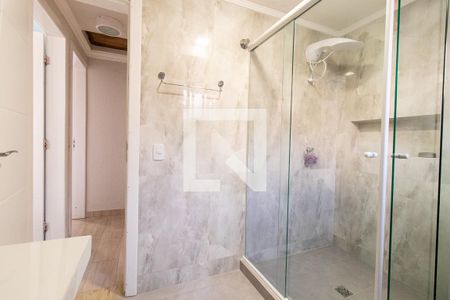 Banheiro Social de casa de condomínio à venda com 2 quartos, 110m² em Boqueirão, Curitiba
