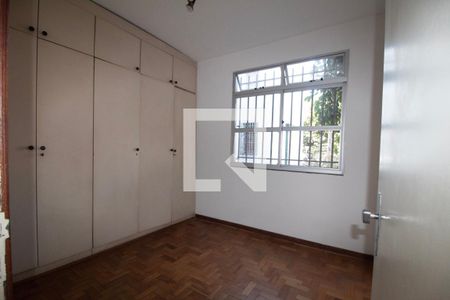 Quarto 01 de apartamento para alugar com 2 quartos, 48m² em Padre Eustáquio, Belo Horizonte
