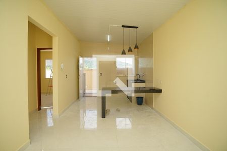 Sala de casa para alugar com 2 quartos, 62m² em Parque Bosque Fundo, Maricá