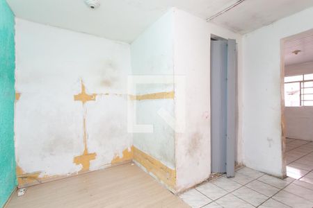 Quarto 2 de casa para alugar com 2 quartos, 48m² em Jardim Cleide, São Paulo