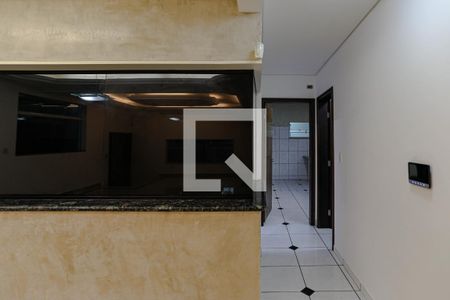 Corredor de casa para alugar com 3 quartos, 250m² em Vila Paulicea, Mogi das Cruzes