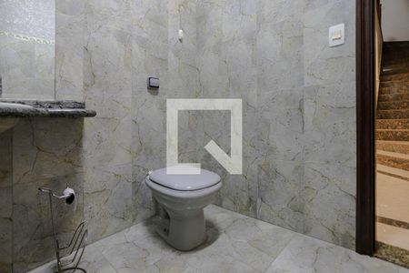 Lavabo de casa para alugar com 3 quartos, 250m² em Vila Paulicea, Mogi das Cruzes