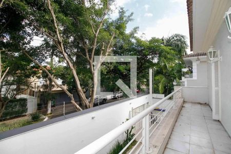 Varanda de casa para alugar com 4 quartos, 600m² em Jardim Paulista, São Paulo