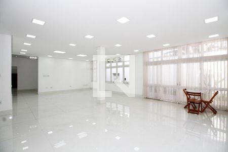 Sala de Estar e Jantar de casa para alugar com 4 quartos, 600m² em Jardim Paulista, São Paulo