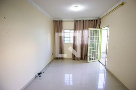 Casa à venda com 4 quartos, 200m² em Ceilandia, Brasília