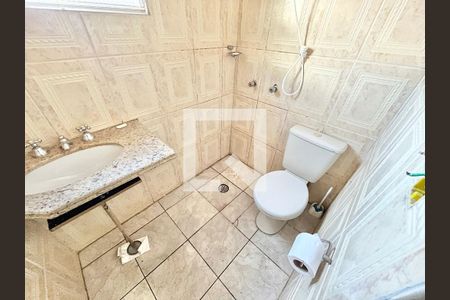 Banheiro de casa para alugar com 2 quartos, 60m² em Vila Aurora (zona Norte), São Paulo