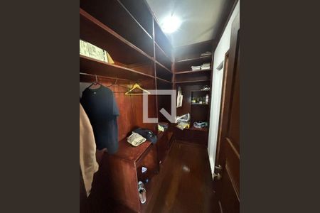 Casa à venda com 4 quartos, 740m² em Barra da Tijuca, Rio de Janeiro