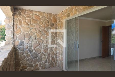Apartamento para alugar com 3 quartos, 267m² em Planalto, Belo Horizonte