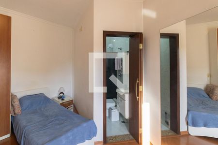 Suíte 1 de casa para alugar com 4 quartos, 300m² em Vila Maria Alta, São Paulo