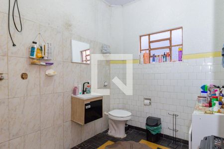 Banheiro de casa à venda com 2 quartos, 169m² em Vila Palmeiras, São Paulo
