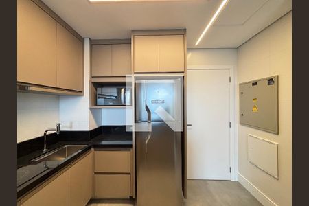 Sala/Cozinha de apartamento para alugar com 1 quarto, 42m² em Itaim Bibi, São Paulo