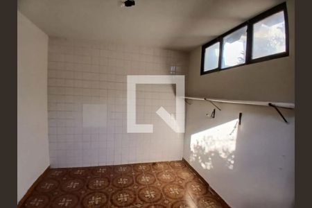 Despensa de casa para alugar com 4 quartos, 170m² em Tabajaras, Uberlândia