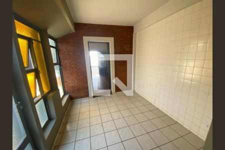 Corredor de casa para alugar com 4 quartos, 170m² em Tabajaras, Uberlândia