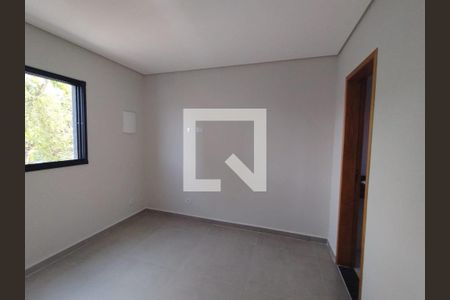 Casa à venda com 3 quartos, 130m² em Parque Jaçatuba, Santo André