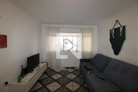 Sala de casa à venda com 3 quartos, 145m² em Cidade Antônio Estêvão de Carvalho, São Paulo