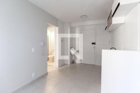 Sala - Cozinha de apartamento à venda com 2 quartos, 32m² em Fazenda Aricanduva, São Paulo