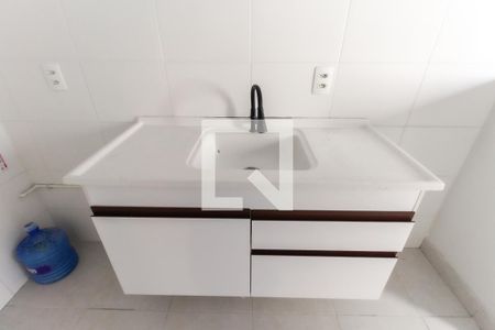 Sala - Cozinha de apartamento à venda com 2 quartos, 32m² em Fazenda Aricanduva, São Paulo