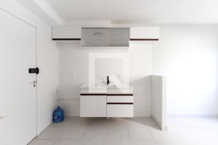 Sala - Cozinha de apartamento à venda com 2 quartos, 32m² em Fazenda Aricanduva, São Paulo