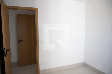 Suíte 01 de apartamento à venda com 4 quartos, 140m² em Jardim Goiás, Goiânia