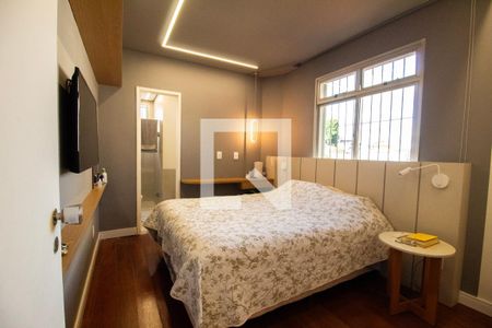 Quarto 01 - Suite  de apartamento à venda com 3 quartos, 274m² em Coração Eucarístico, Belo Horizonte