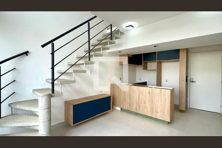 Sala de kitnet/studio para alugar com 1 quarto, 39m² em Sumarezinho, São Paulo
