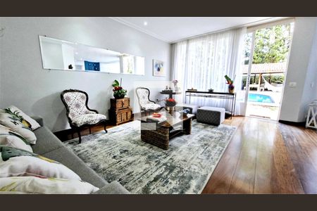 Casa à venda com 4 quartos, 395m² em Santo Amaro, São Paulo