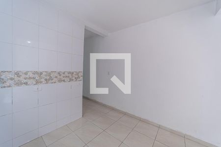 Cozinha de casa para alugar com 2 quartos, 80m² em Cangaiba, São Paulo