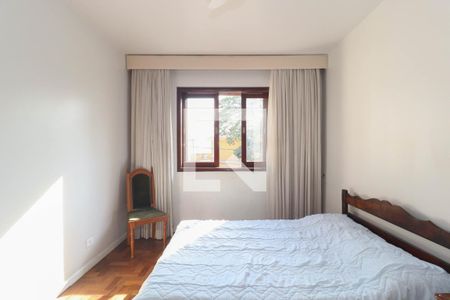 Suíte  de casa à venda com 4 quartos, 283m² em Sumaré, São Paulo