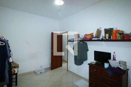 Quarto 1 de casa à venda com 4 quartos, 197m² em Olaria, Rio de Janeiro