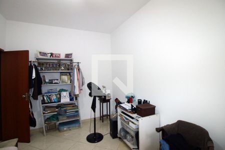 Quarto 2 de casa à venda com 4 quartos, 197m² em Olaria, Rio de Janeiro