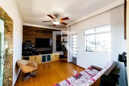 Apartamento à venda com 3 quartos, 165m² em Havaí, Belo Horizonte