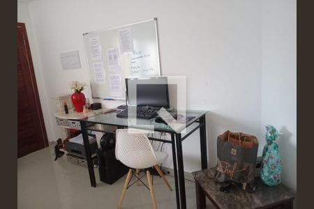 Sala de casa de condomínio para alugar com 2 quartos, 109m² em Chácaras Pousada do Vale, São José dos Campos
