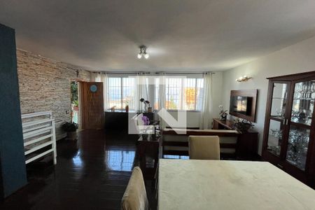 Casa para alugar com 6 quartos, 580m² em Jardim Guanabara, Rio de Janeiro