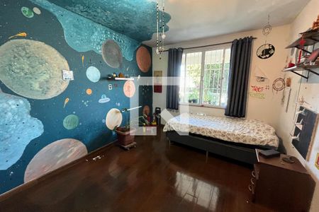 Casa para alugar com 6 quartos, 580m² em Jardim Guanabara, Rio de Janeiro